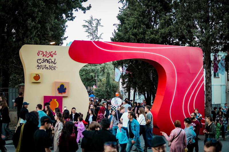 მეღვინეობის ქალაქმა  გურჯაანის ღვინის ფესტივალს უმასპინძლა