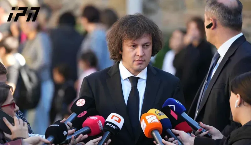 "რაც შეეხება გავრცელებულ ინფორმაციას მესაფლავეებთან დაკავშირებით, მესაფლავეები ჩვენ ვართ თქვენი პარტიის" - ირაკლი კობახიძე