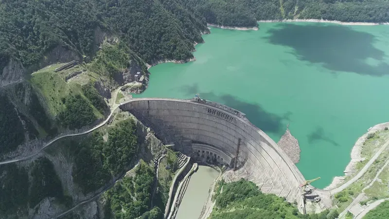 წელს "ენგურჰესისა“ და "ვარდნილჰესების“ გამომუშავებული დენის 97% აფხაზეთმა უფასოდ წაიღო - როგორია მოხმარების მაჩვენებელი?
