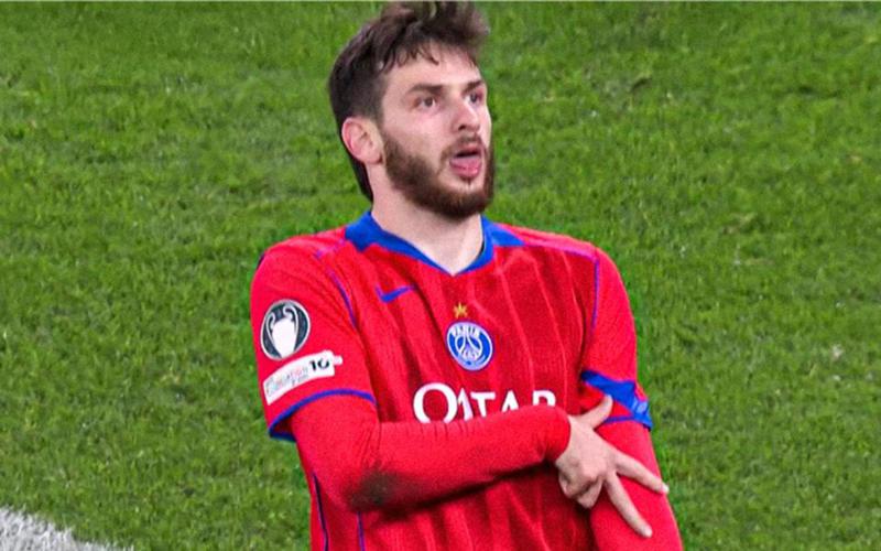 ჩემპიონთა ლიგაზე "კვარაშოუ" გრძელდება - ლევერკუზენთან პირველ ტაიმში კვარაცხელიამ გოლი და საგოლე გადაცემა მიითვალა (ვიდეო)