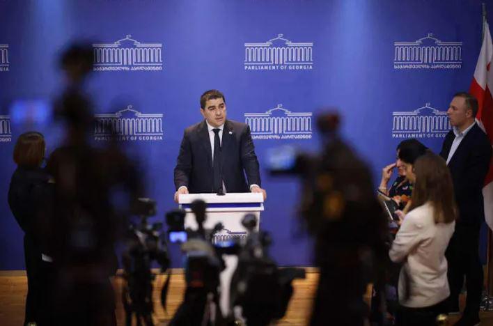 "გახარია ლენინივით გერმანიაში ზის და იქიდან უნდა ხელისუფლებაში მოსვლა" - შალვა პაპუაშვილი