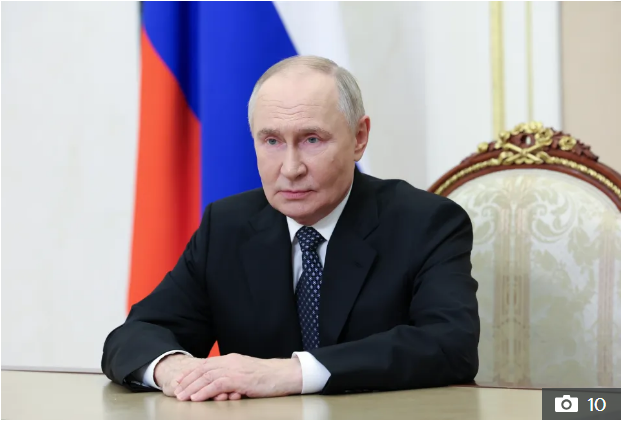 აგრესორი პუტინის თქმით,  "ადამიანები, რომლებიც ამბობენ, რომ ევროპაზე თავდასხმისთვის ვემზადებით, ცოტა ჭკუაზე არ არიან..."