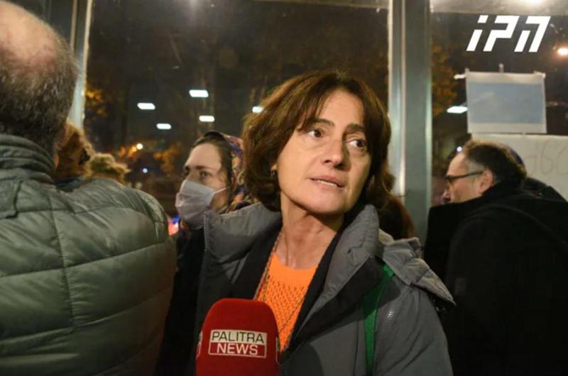 დააკავეს ჟურნალისტი ნინია კაკაბაძე