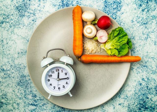 "ფასტინგთან დაკავშირებით ვცდებოდით..." - რა აჩვენა ახალმა კვლევამ 18 საათიან კვებაზე: ვისზე მოქმედებს ის უარყოფითად