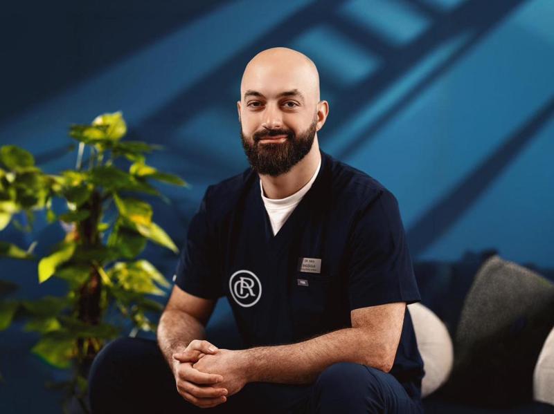 რა შემთხვევაში იცვლება სახის ფორმა სტომატოლოგიური მკურნალობისას?- ინტერვიუ ყბა-სახის ქირურგ ნიკა ბაძაღუასთან