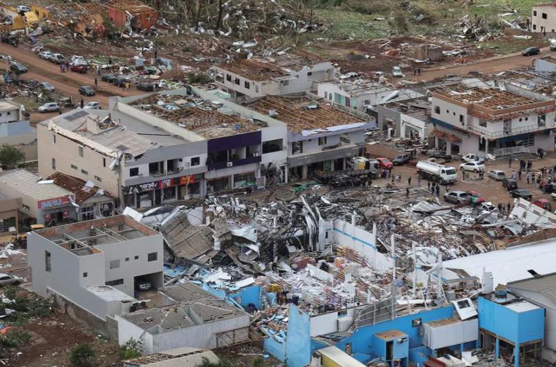 სტიქია ბრაზილიაში - ტორნადოს 6 ადამიანი ემსხვერპლა და 400-ზე მეტი დაშავდა: ევაკუირებულია დასახლებები