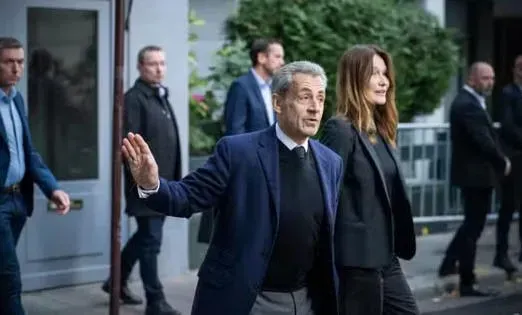 "ციხეში ცხოვრება დამქანცველი და კოშმარია" - ნიკოლა სარკოზი