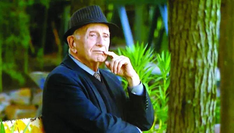 "მთავრობა ალბათ ჩემი 150 წლის იუბილეს მომილოცავს და აღნიშნავს" - მსახიობი ლეო ანთაძე 93 წლის გახდა