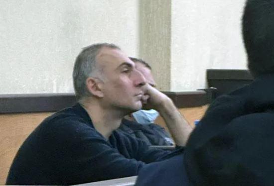 “ფეხზე ადგომა ნიშნავს პატივისცემას, პატივისცემას გამომუშავება უნდა!“ - ალეკო ელისაშვილი მოსამართლეს