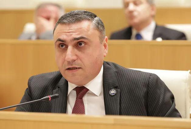 “შეწყალება პრეზიდენტის პრეროგატივაა, თუმცა ეს რომ ჯანმრთელობის საფუძვლით ხდებოდეს, მაშინ ყველა, ვინც საპატიმროში ავადდება, შეწყალებას უნდა ექვემდებარებოდეს“ - დავით მათიკაშვილი ელენე ხოშტარიაზე