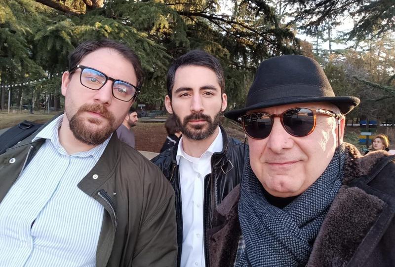 "ფიზიკურად თუ არ გამაგდებენ, აქედან წასვლა ვერც წარმომიდგენია“ - პედიატრ ჩახუნაშვილების ოჯახური დინასტია