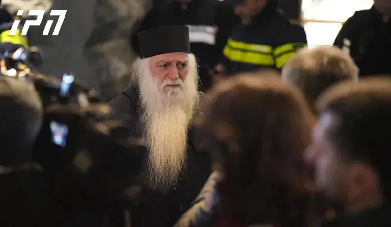 დოროთე ყურაშვილი მღვდელმოქმედების უფლების შეჩერებაზე - არაფერში შემიშლის ხელს, უბრალოდ, შეიძლება მთავრობა უფრო გაათამამოს და ციხეში ჩამსვან