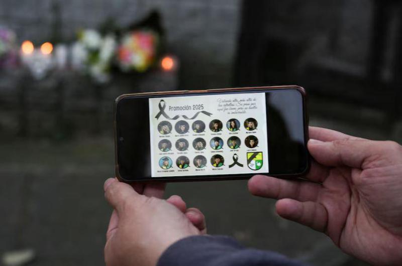 კოლუმბიაში მოსწავლეებით სავსე ავტობუსი ხევში გადავარდა - დაიღუპა 17 ადამიანი, დაშავდა 20