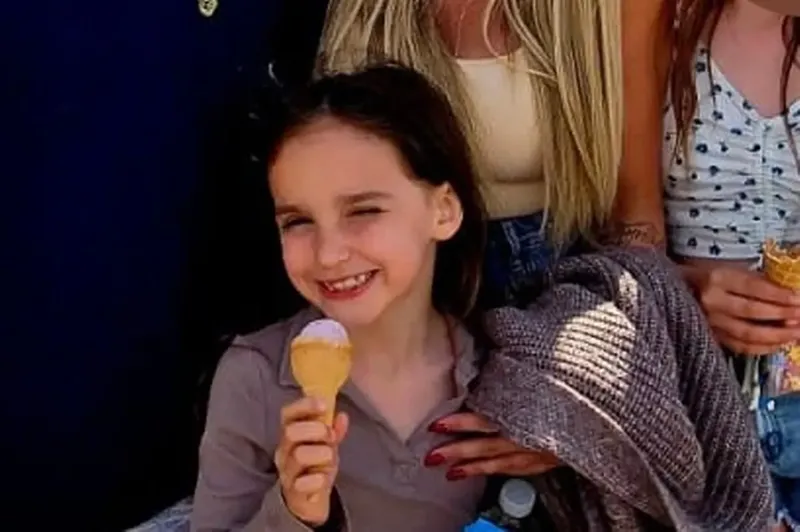 9 წლის გოგონას მკვლელობის ბრალდებით მოზარდი დააკავეს - უმძიმესი დანაშაულის დეტალები და ინგლისის პოლიციის განცხადება