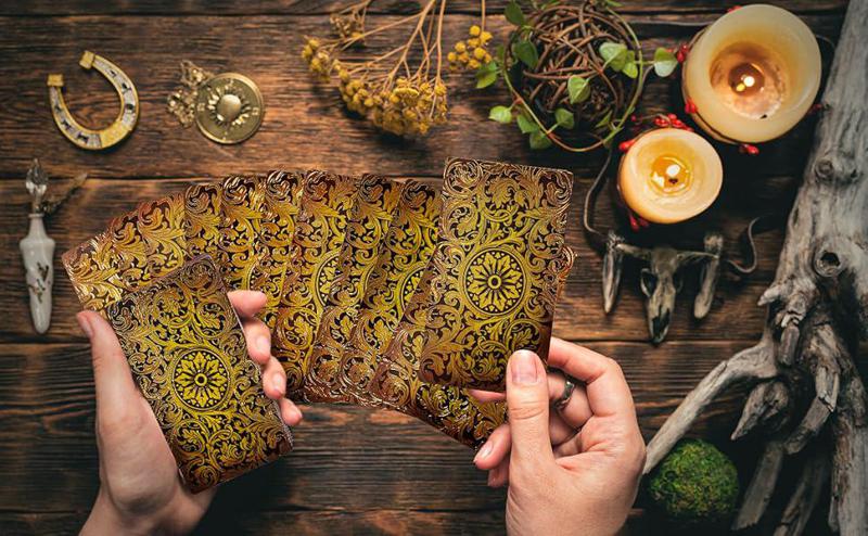 ვინ იპოვის დიდ სიყვარულს და ვის ელის საბედისწერო ცვლილებები? – 2026 წლის ტაროს პროგნოზი ზოდიაქოს ყველა ნიშნისთვის