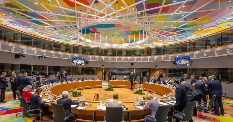 16-საათიანი უმძიმესი მოლაპარაკებები და ევროკავშირის  გადაწყვეტილება: უკრაინისთვის 90 მილიარდი ევრო დამტკიცებულია, თუმცა გაყინულ რუსულ აქტივებზე შეთანხმება ვერ შედგა - რა გახდა ამის მიზეზი?