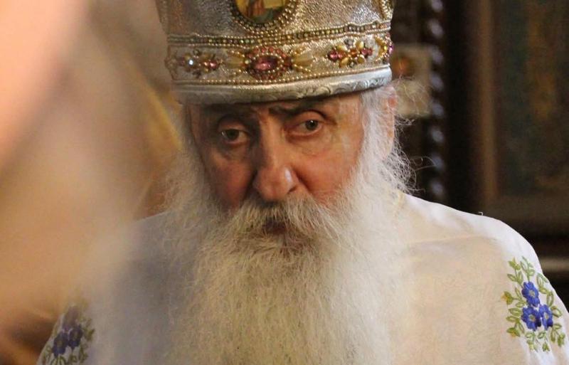 გარდაიცვალა თბილისის მეტეხის ტაძრის წინამძღვარი, დეკანოზი აკაკი მელიქიძე