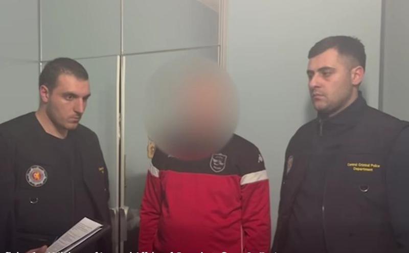 შსს-მ განსაკუთრებით დიდი ოდენობით სხვადასხვა სახის ნარკოტიკული საშუალება და ცეცხლსასროლი იარაღი ამოიღო - დაკავებულია 3 პირი