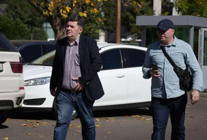 “4 ოქტომბერს, ბრალდებულებმა და სხვა პირებმა ჯგუფური ძალადობრივი მოქმედებების დაორგანიზება გადაწყვიტეს, რასაც ხელმძღვანელობდა ბაჩანა ახალაია“ - თავდაცვის ყოფილ  მინისტრს 9 წლამდე თავისუფლების აღკვეთა ემუქრება: რა განცხადებას ავრცელებს პროკურატურა