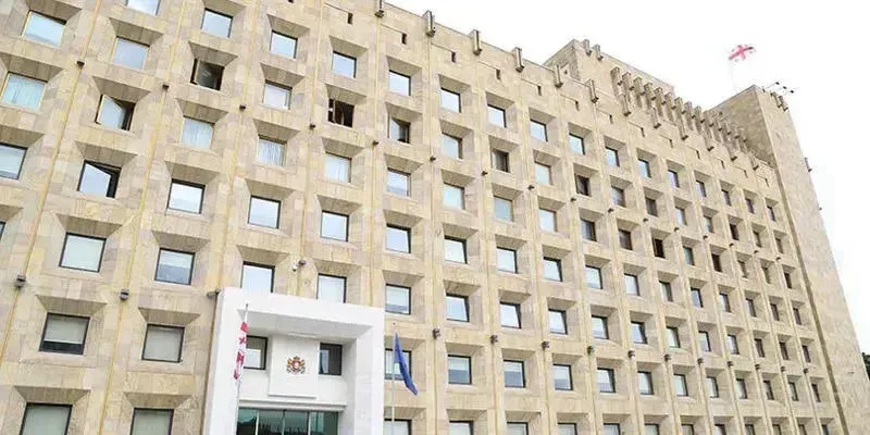 რა ახალი განკარგულება გამოსცა საქართველოს მთავრობამ უკრაინაში საომარი მოქმედებების გამო საქართველოში შემოსული უკრაინის მოქალაქეების შესახებ?