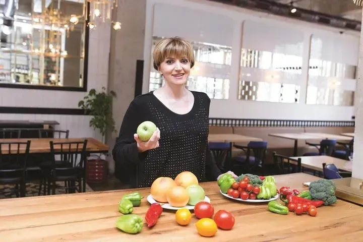 "კონსულტაციაზე მოხუცი ქალბატონი მოვიდა, მითხრა, რომ ერთ თვეში მინიმუმ 15 კგ უნდა დაეკლო, რათა შვილისთვის თირკმელი გადაენერგა" - ექიმი ნატა გაგუა ემოციურ ამბავს იხსენებს