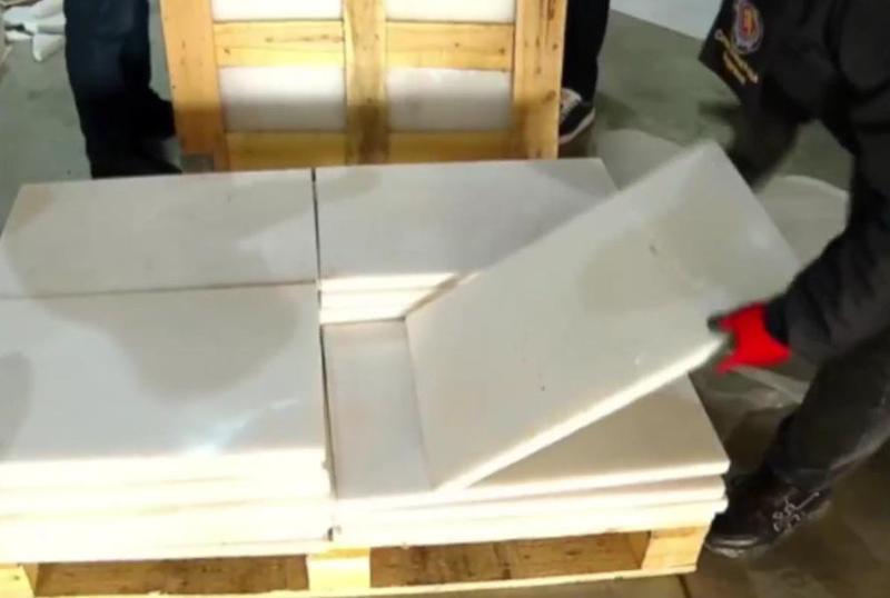 შსს-მ ამოიღო 157 კილოგრამი "ჰეროინი", რომლის ღირებულება "შავ ბაზარზე" 50 მილიონს შეადგენს - "მის გადატანას "მარმარილოს ფილებით" ცდილობდნენ"