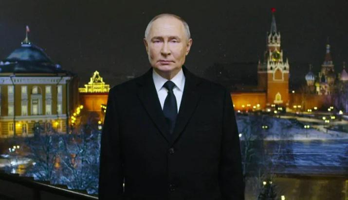 "ჩვენი გამარჯვების გვჯერა - დიდი რუსეთისთვის მხოლოდ წინ უნდა წავიდეთ!" - ფრაგმენტი ოკუპანტი პუტინის საახალწლო მილოცვიდან