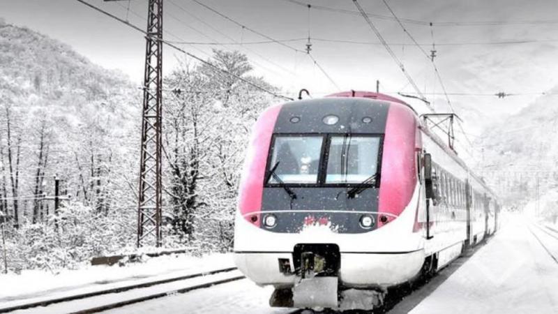 საქართველოს რკინიგზა განცხადებას ავრცელებს - რომელი რეისები ვერ შესრულდება უამინდობის გამო