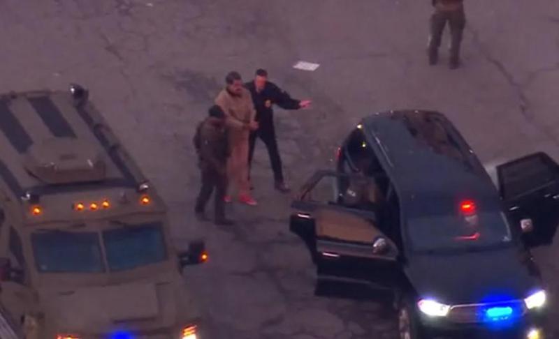 ნიკოლას მადურო და მისი მეუღლე სასამართლოში ჯავშანმანქანით მიიყვანეს (ფოტოები)