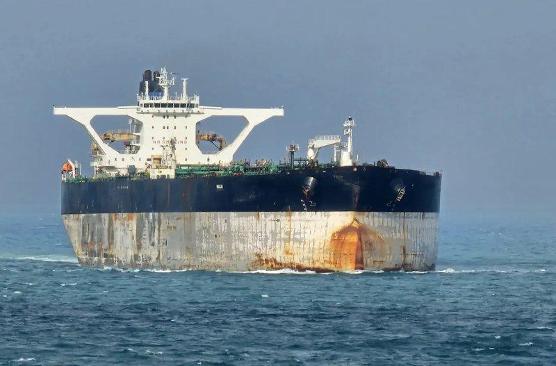 "ის “ჩრდილოვანი ფლოტის” ნაწილი იყო" - რა დეტალებია ცნობილი აშშ-ის მიერ რუსული დროშის ქვეშ მცურავი ნავთობტანკერის დაკავებაზე