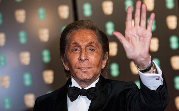 იტალიელი დიზაინერი ვალენტინო გარავანი 93 წლის ასაკში გარდაიცვალა