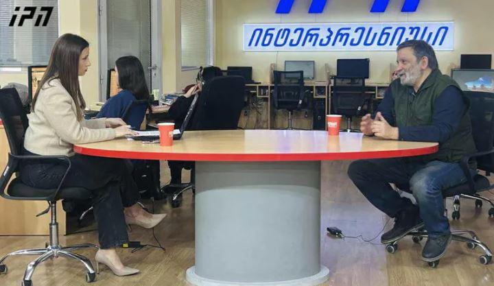 “ტრაპისათვის საქართველო მაინც და მაინც დიდ ღირებულებას  არ წარმოადგენს - “მშვიდობის საბჭოში“ საქართველოს მისაწვევად ალბათ ვერაფერი მოძებნა, თან ვინ უნდა დაპატიჟოს?“ - დავით დარჩიაშვილი