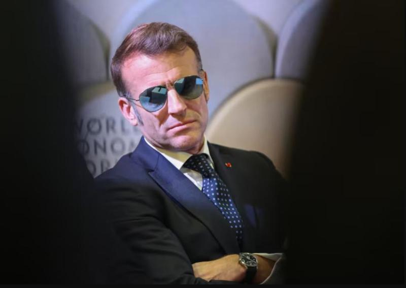 “ჩვენი შვილების ტვინი არ იყიდება“ - მაკრონის ახალი განკარგულება: საფრანგეთი 15 წლამდე ასაკის მოზარდებისთვის სოციალურ მედიას კრძალავს