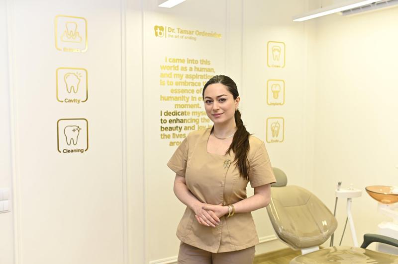 იცით, როგორ გაითეთროთ კბილები 7-8 ტონით 45 წუთში?