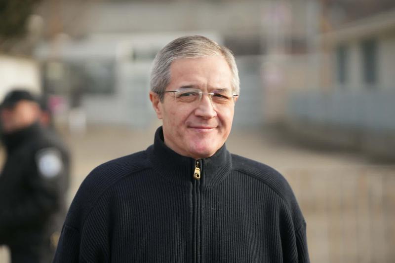 “ორიგინალურ გარემოში მომიწია ჯდომა, ჩემს ქვემოთ იჯდა ადამიანი, რომელიც სასჯელს იხდის ჩემი მკვლელობის მცდელობისთვის, ამაფეთქა. გვერდით კი ის,  ვინც ამ საქმეს ბლოკავდა სუს-იდან“ - გივი თარგამაძე