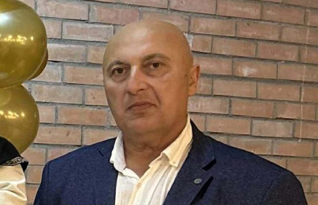 "დედა გვიყვებოდა, - ოპერაცია გაიკეთა, წონაში დაიკლო და ახლა კარგად არისო. რატომ უნდა მოეკლა თავი, როდესაც ბედნიერი ოჯახი ჰქონდა?" - რას ჰყვებიან სუს-ის გარდაცვლილ თანამშრომელზე