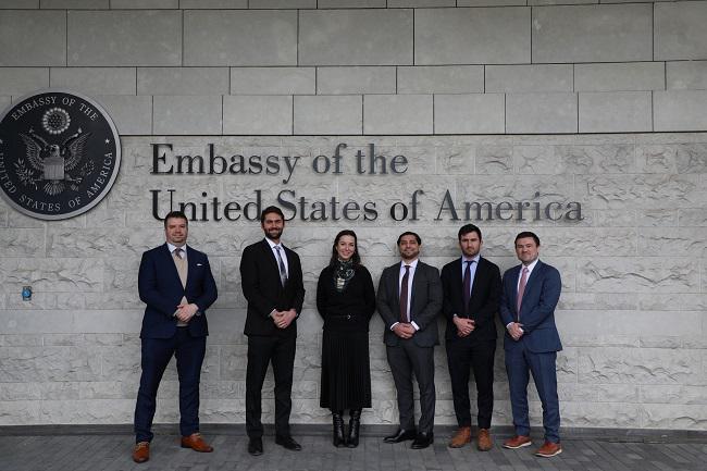 რა ხდება ცნობილი საქართველოში ვიზიტით მყოფი კონგრესის თანამშრომელთა დელეგაციის შესახებ - აშშ-ის საელჩოს განცხადება