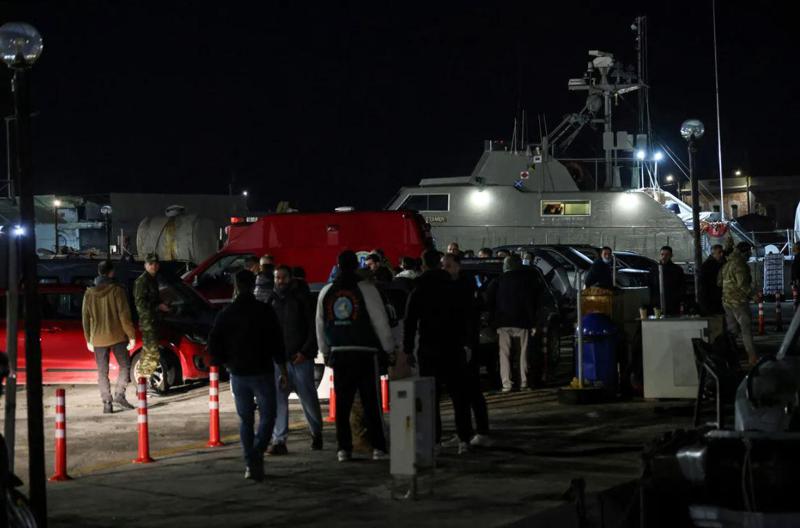 ნავი, რომელსაც მიგრანტები გადაჰყავდა, საბერძნეთის სანაპირო დაცვის საპატრულო გემს შეეჯახა - დაიღუპა 14 ადამიანი