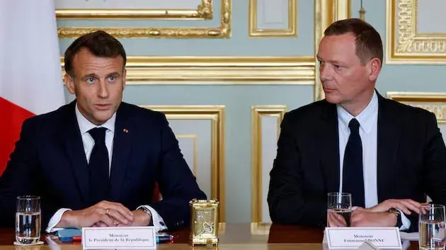 ფარული მოლაპარაკება მაკრონის მრჩეველსა და რუს მაღალჩინოსნებს შორის - რა დეტალებმა გაჟონა მედიაში