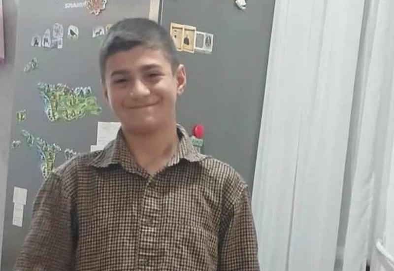 ტრაგედია ბათუმში - 16 წლის ბიჭი ფოტოს გადაღებისას ხიდიდან გადავარდა და დაიღუპა