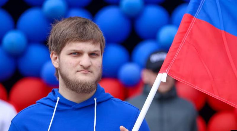 ჩეჩნეთში განათლების ზედამხედველად ჩეჩნეთის ვიცე პრემიერი, რამზან კადიროვის ვაჟი, ახმატი დაინიშნა