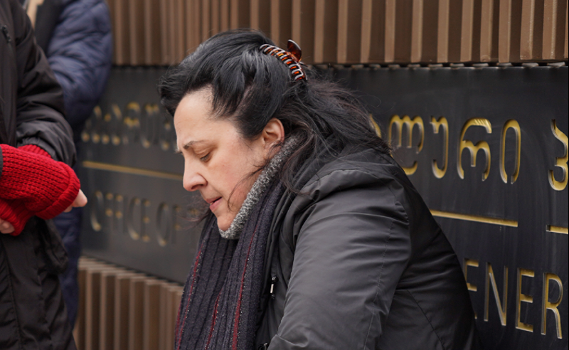 "საყოფაცხოვრებო ჩხუბში ვიგულისხმე ბოლო ვიდეოში, სკვერში რომ არის ჩხუბი..." -  რას ამბობს გიგა ავალიანის საქმეზე ერთ-ერთი ბრალდებულის დედა?