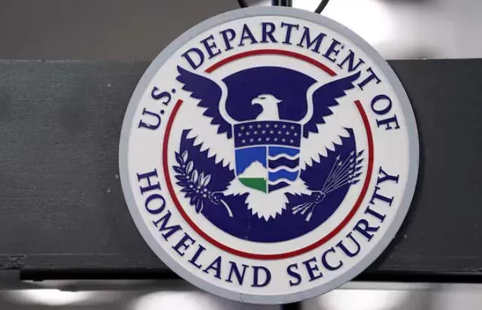 "აშშ-ში შიდა უსაფრთხოების დეპარტამენტის ნაწილობრივი "შათდაუნი" დაიწყო - რას წერს  Reuters-ი