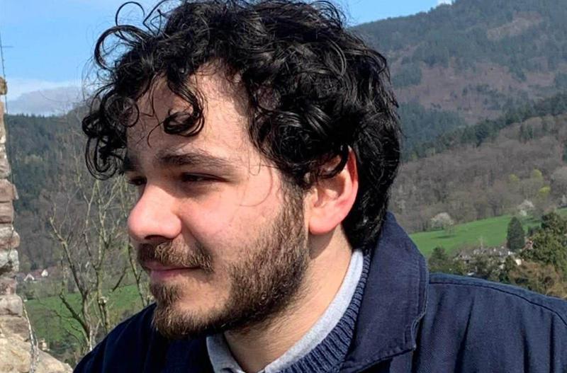 "საქართველოში პირველად რომ ჩამოვედი, პატარა ვიყავი. დედამ მითხრა, აი, ახლა მშობლიურ მიწაზე დგახარო" - ემიგრაციაში გაზრდილი ბიჭი, რომელიც სამშობლოსთან კავშირს არ კარგავს