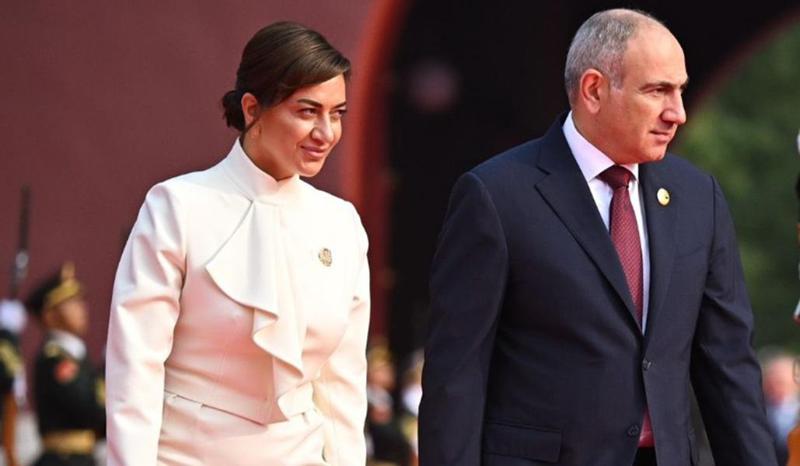 "ანას გადაწყვეტილებას პატივს ვცემ, ის იყო ჩემი თავშესაფარი და მხარდამჭერი" - ნიკოლ ფაშინიანი და ანა აკოფიანი დაშორდნენ: რას წერს სომხეთის პრემიერი