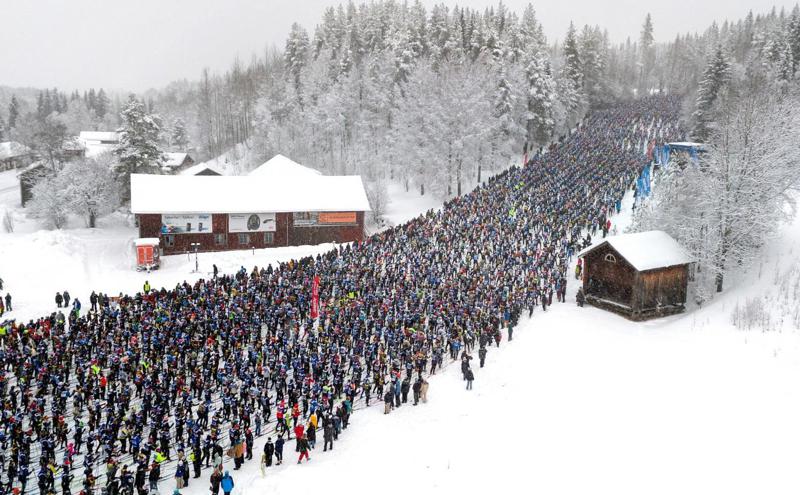 დღის ფოტო: შვედეთში ათასობით მოთხილამურემ მარათონი გამართა