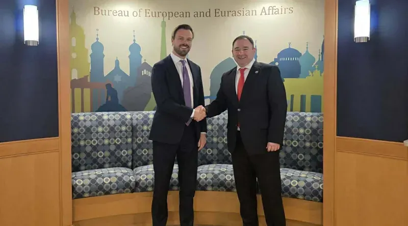 "შესანიშნავი საუბარი მქონდა ბრენდან ჰანრაჰანთან საქართველო-აშშ-ს ურთიერთობებზე" - ნიკოლოზ სამხარაძე