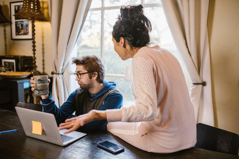 რატომ ვერ ინარჩუნებენ ოჯახს ტყუპები და მშვილდოსნები? - ასტროლოგების სკანდალური დასკვნა