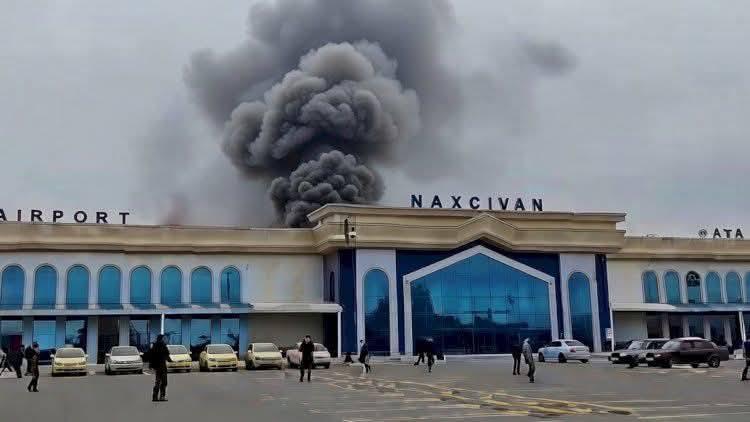 "დადგინდა, რომ 4 დრონი ნახიჩევანის მიმართულებით ირანის მიერ იქნა გაშვებული - ველით, რომ ბოდიშს მოიხდიან" - აზერბაიჯანის თავდაცვის სამინისტრო