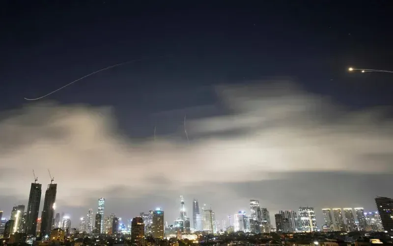 ირანმა ისრაელს ბალისტიკური რაკეტებით ხუთჯერ შეუტია - როგორია ვითარება კონფლიქტის ზონაში